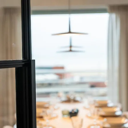 Ruim En Luxueus App Met Zeezicht En Garage - 8p * Knokke-Heist